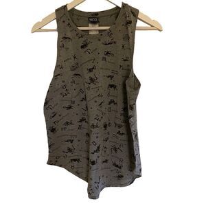 Modern Lux razor back tee size XL zodiac signs black gray